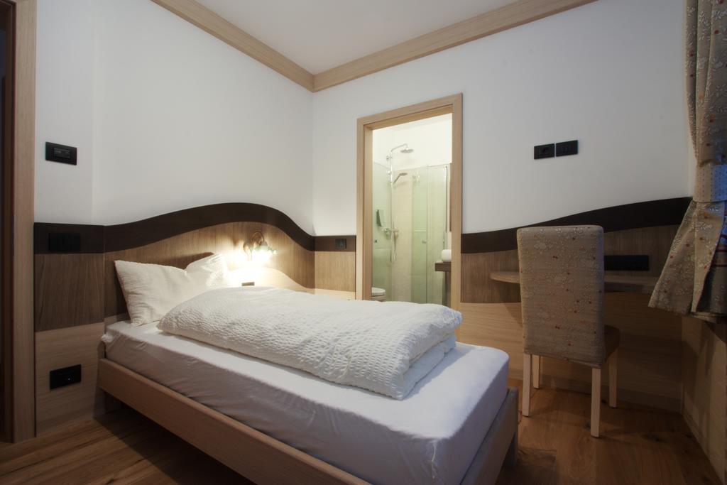 Agriturismo Eredi Di Cobelli Aldo Nave San Rocco Pokoj fotografie